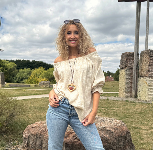 Nabíraná béžová tunika — foto 3