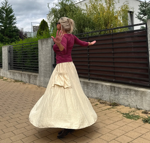 Volná sukně s kapsami - vanilková — foto 3