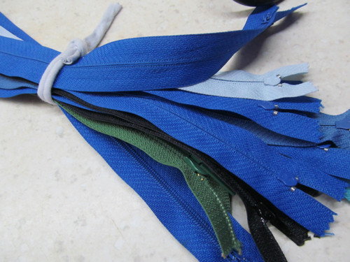 ZIP délka 30 cm — foto 3
