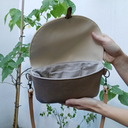 Kabelka kidney bag no.21 — foto 4