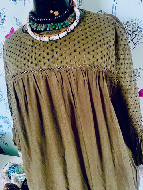 Halenka boho v olivové — foto 3