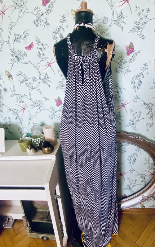 Šaty boho long černobílé — foto 4