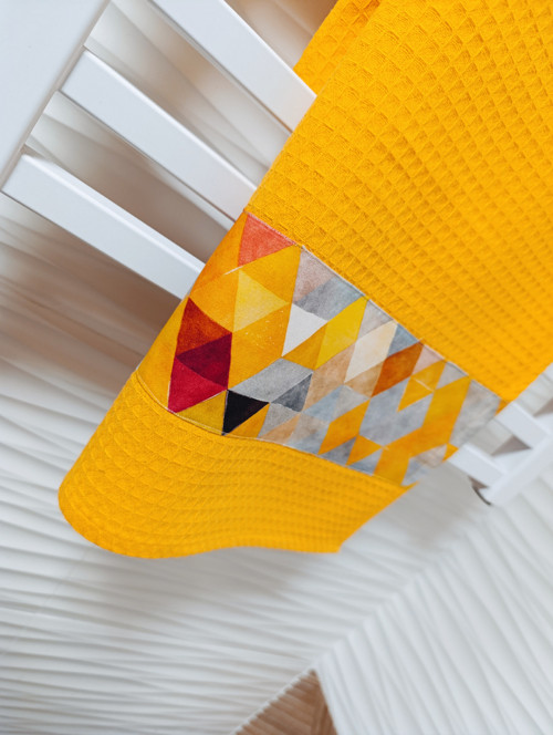 Sada ručníků s designovým pruhem Yellow triangle — foto 5