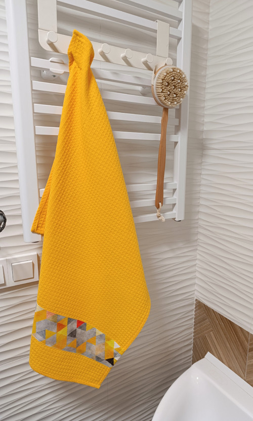 Sada ručníků s designovým pruhem Yellow triangle — foto 3
