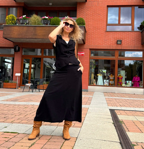 Zvonová černá sukně se lnem — foto 4