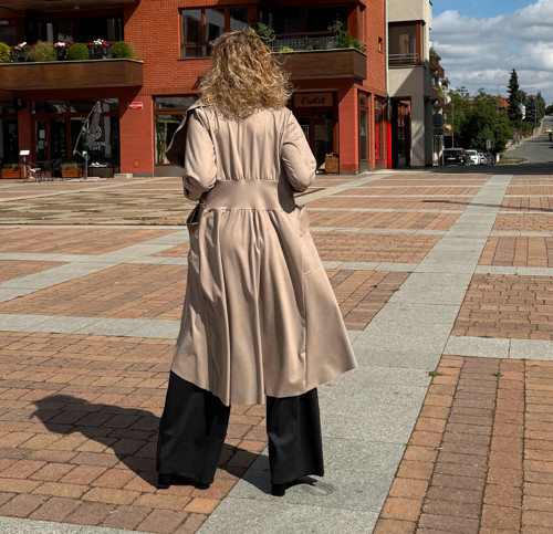 Semišový plášť béžový — foto 2