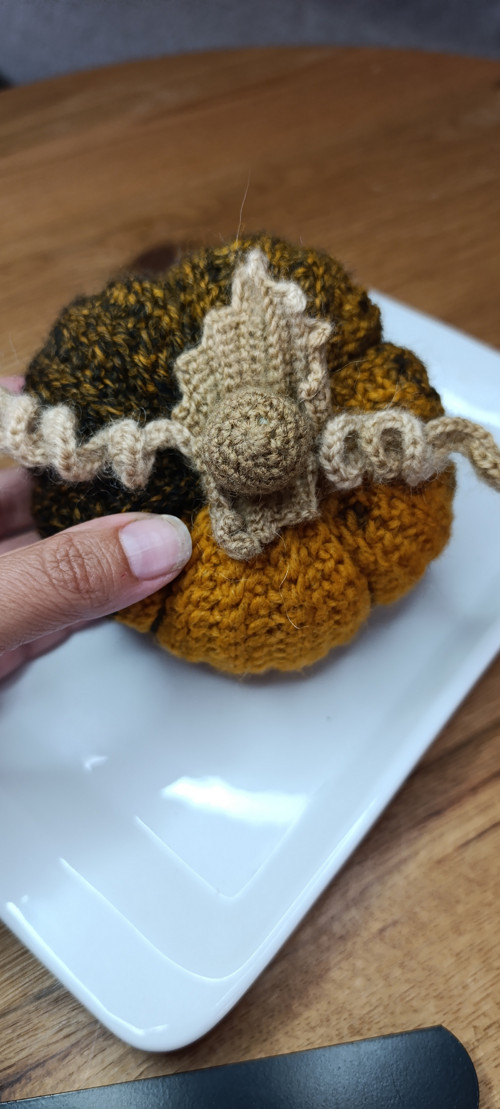 Háčkovaná dýně obvod 40 cm — foto 2