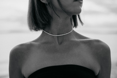 Tenký perlový choker náhrdelník — foto 4