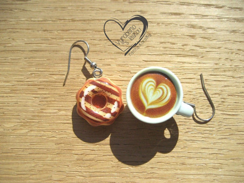 Modré Cappuccino S Donutem — foto 2