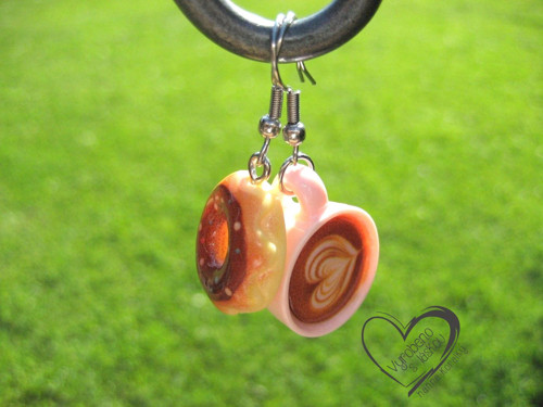 Růžové Cappuccino S Donutem — foto 5