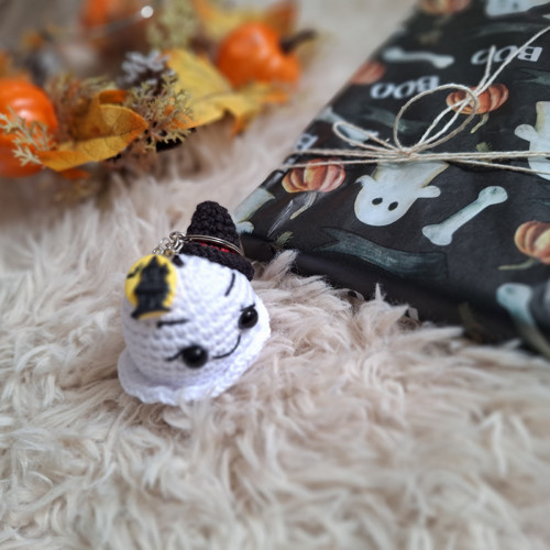 Háčkovaný přívěsek ducha — foto 2