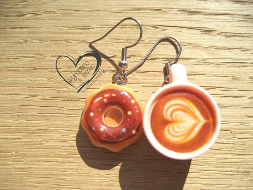 Růžové Cappuccino S Donutem — foto 2