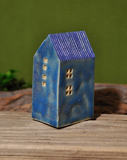 Č. 209 Keramický domeček malý 8 cm — foto 2