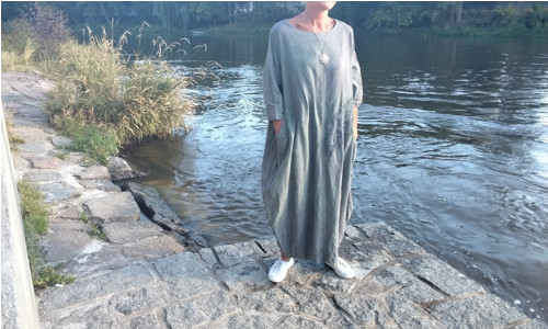 Šaty octomilka japonská — foto 5