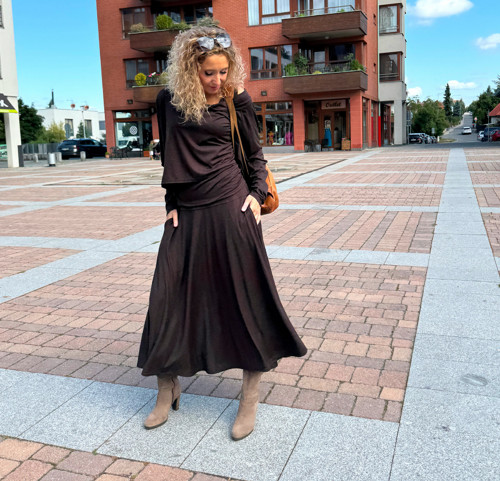 Šatový komplet hnědá melange — foto 2