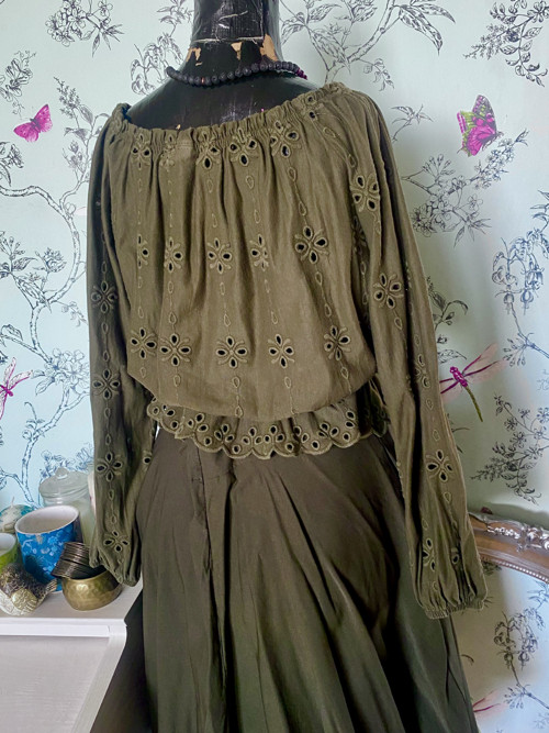 Top boho madeira v khaki — foto 3