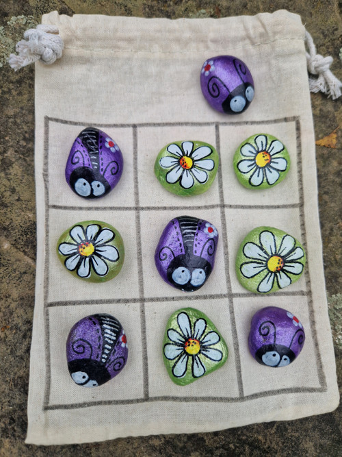 Malované kamínky - hra tic tac toe — foto 4