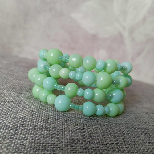 Náramek pastel zelený — foto 2