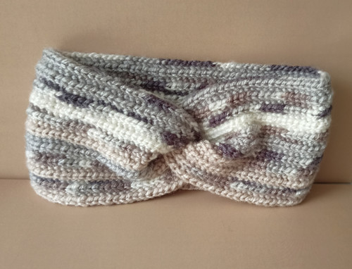 Háčkovaná čelenka - 47 cm — foto 3