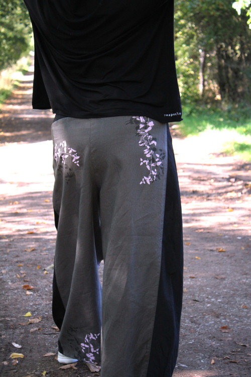 Volné kalhoty ............ L - XL — foto 3