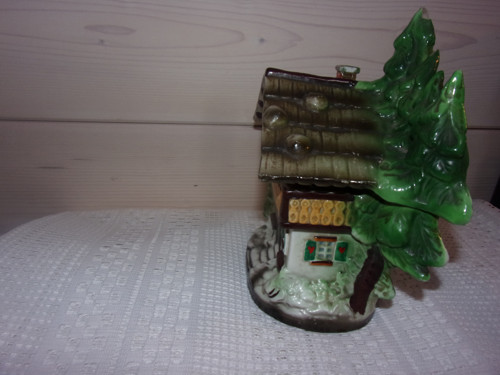 Porcelánový domeček -lampička. — foto 2