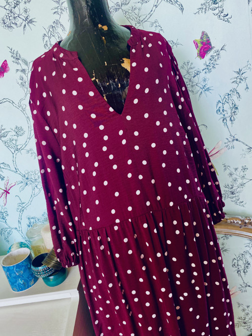 Šaty dots ve vínové. vel.44 — foto 2