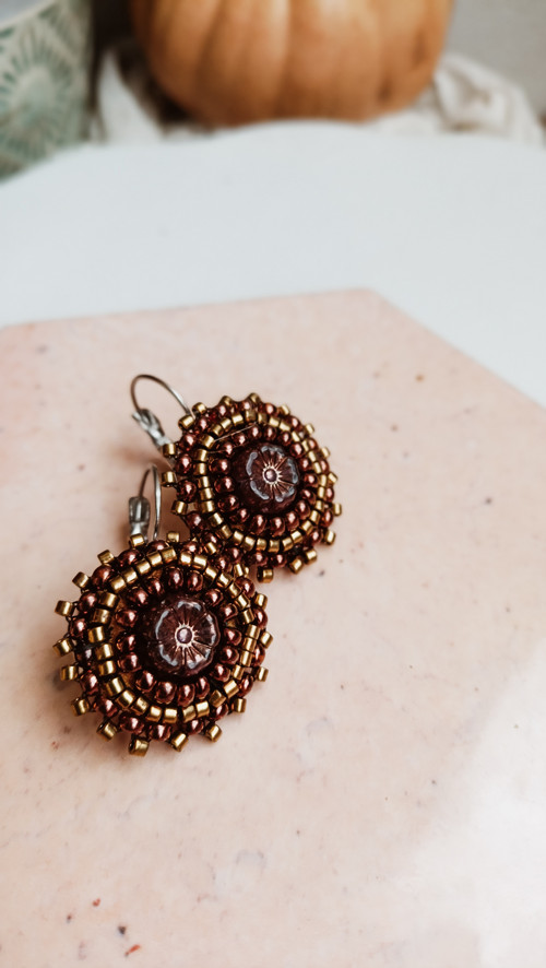 Flower earrings n.7 - vyšívané náušnice — foto 2