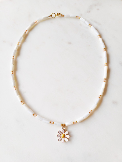 Náhrdelník // choker s kytičkou • (ocel, perleť) — foto 2