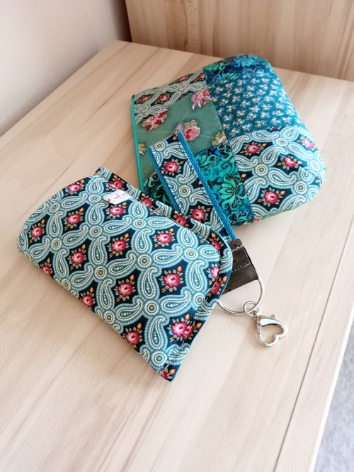 Pouzdro + klíčenka — foto 3