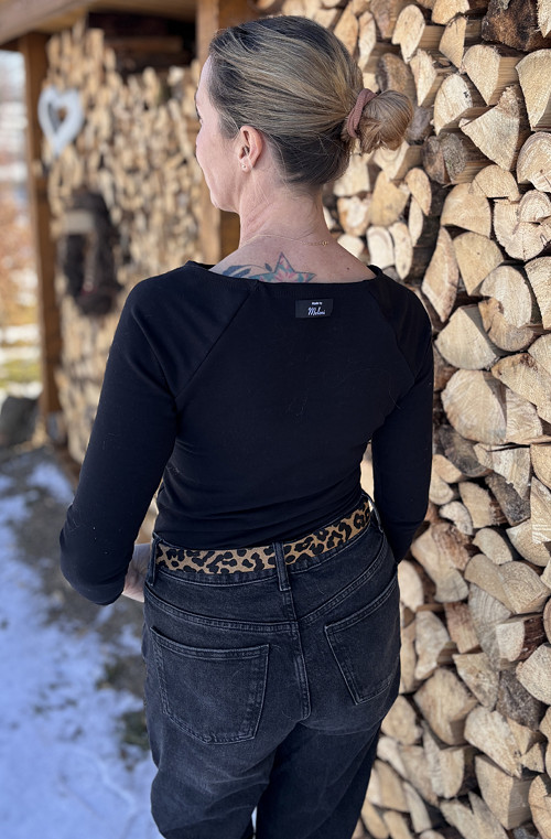 Mikina Řasená Černá — foto 4