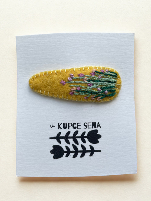 Vyšívaná sponka Kvítí — foto 2