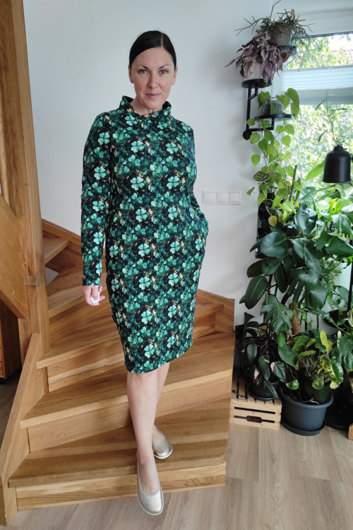 Mikinošaty Carrie — foto 2