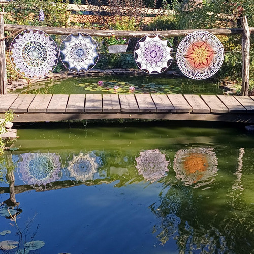 Háčkovaná Mandala — foto 3
