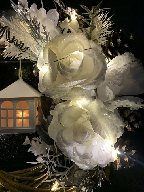 Svítící LED vánoční venec — foto 3