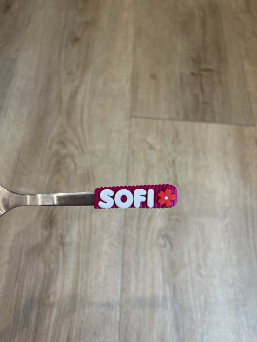 Lžička se jménem Sofi a kytičkou — foto 2
