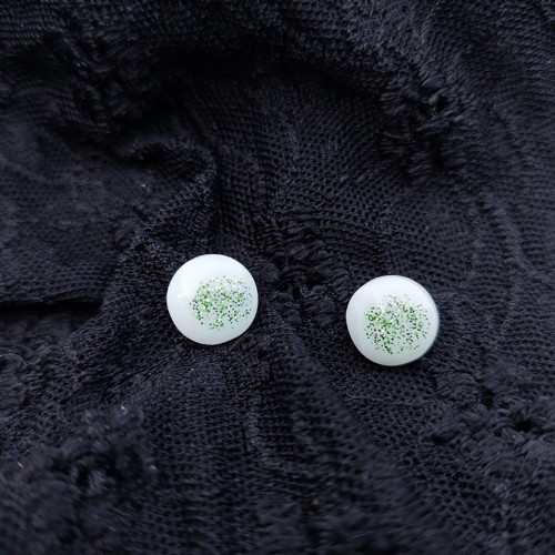 Small green beauty /25232/ — foto 2