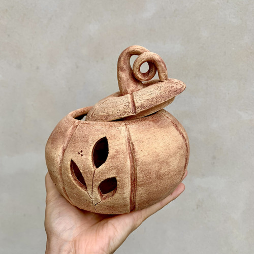 Keramická lucerna ve tvaru dýně — foto 4
