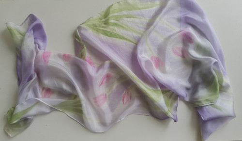 Hedvábná šála Jemné tulipány — foto 5