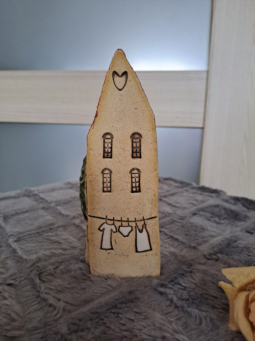 Keramický Domek Se Stromem — foto 3