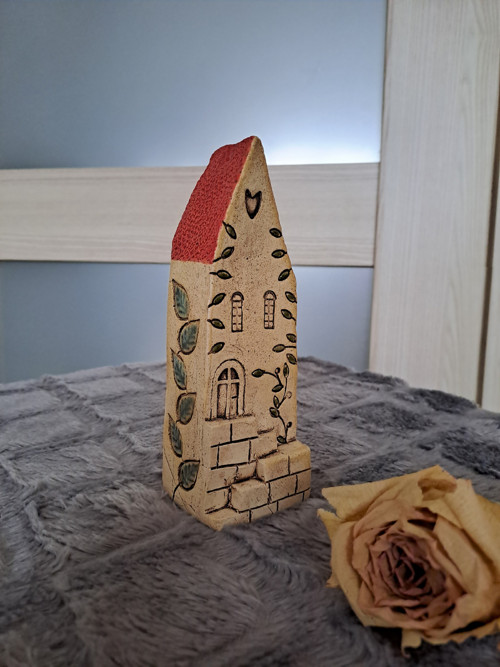 Keramický Domek Se Stromem — foto 2