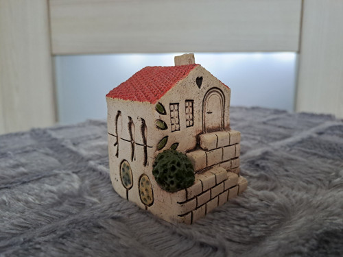 Keramický Domek S Truhlíkem — foto 5