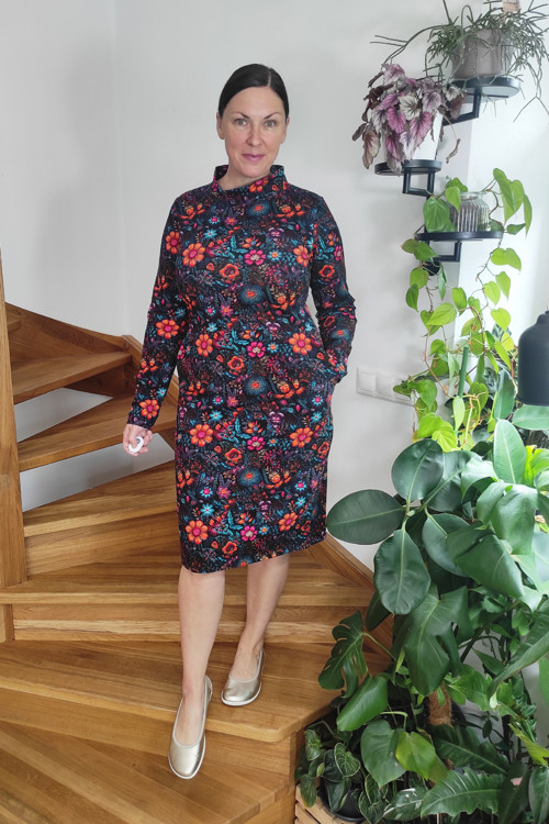 Mikinošaty Carrie — foto 3