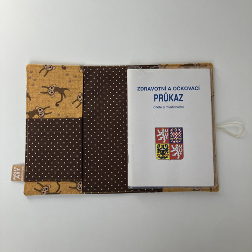 Obal na očkovací průkaz opičky — foto 5
