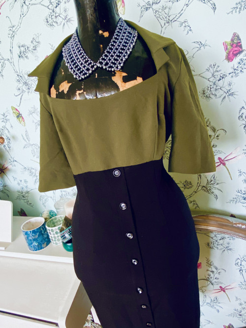 Šaty vintage pin-up look — foto 4