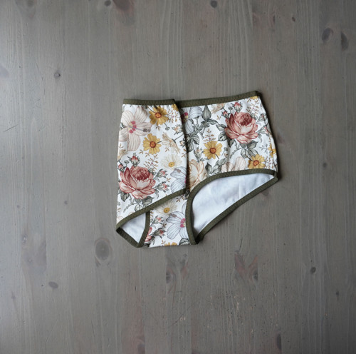 Cosy & Easy kalhotky vel. M — foto 2