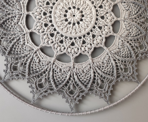 Mandala Šedá hvězda - průměr 45 cm — foto 4