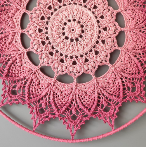 Mandala Růžová hvězda - průměr 45 cm — foto 4