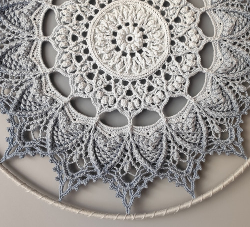 Mandala Šedá hvězda - průměr 40 cm — foto 4