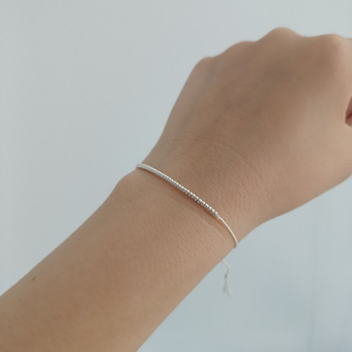 Náramek BASIC SILK Luxury Silver edition - white — foto 2