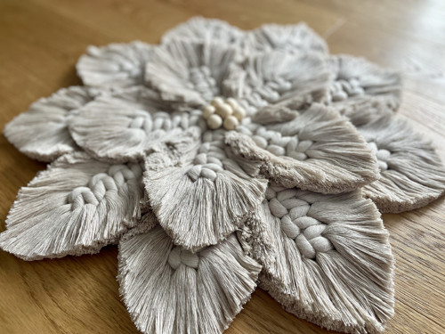 Macramé květ - béžová barva — foto 2